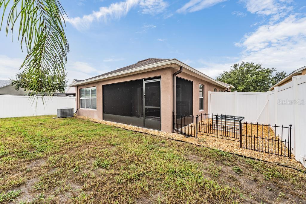 7013 Forest Mere Dr Property Photo 24