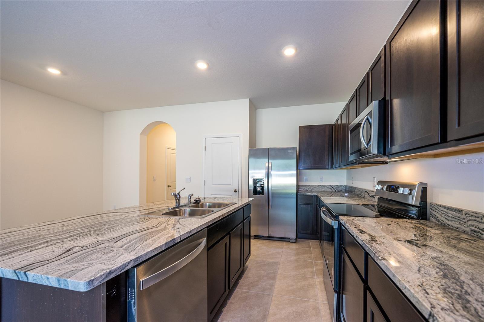 34293 Sorrel Mint Dr Property Photo 7