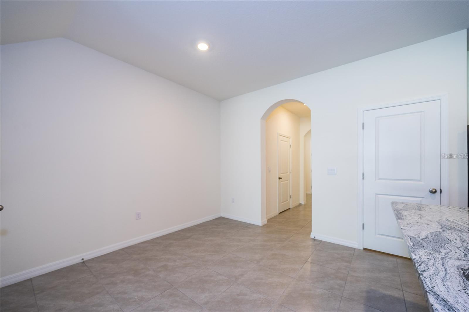 34293 Sorrel Mint Dr Property Photo 8