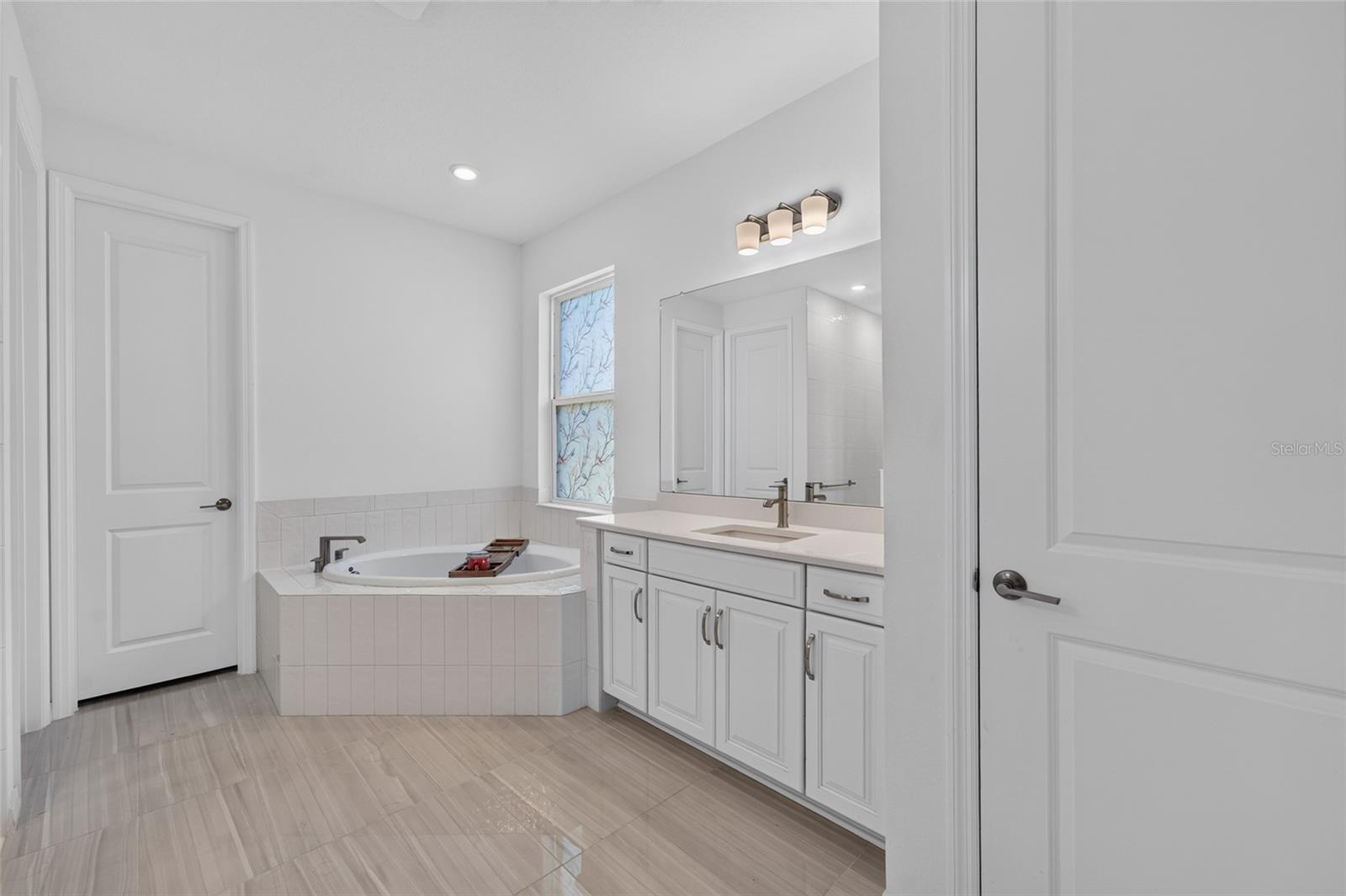 33751 Landsman Loop Property Photo 26