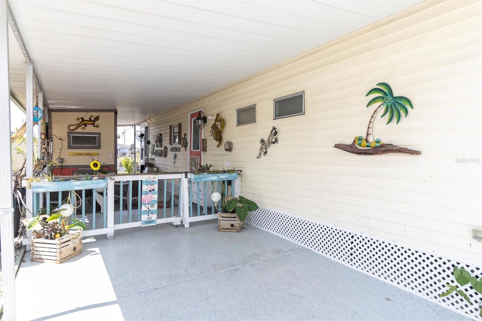 6630 Tower Dr Property Photo 8