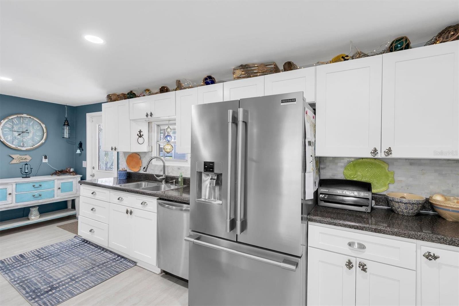 6630 Tower Dr Property Photo 15
