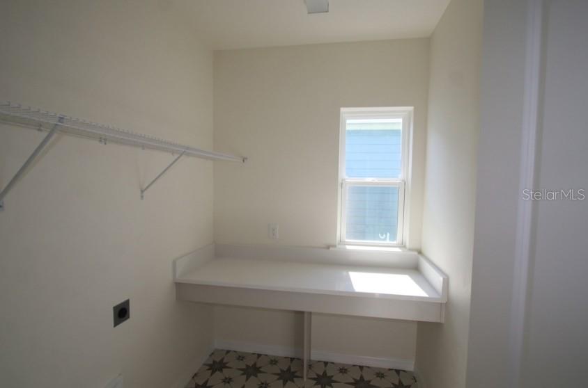 3226 Voyager Ave Property Photo 14