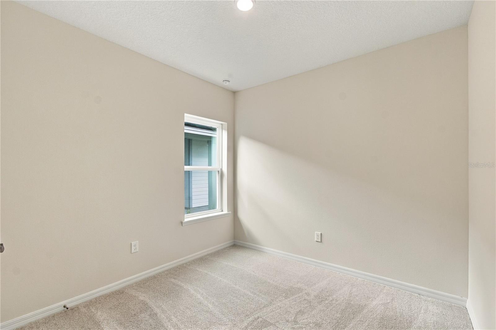 3226 Voyager Ave Property Photo 24