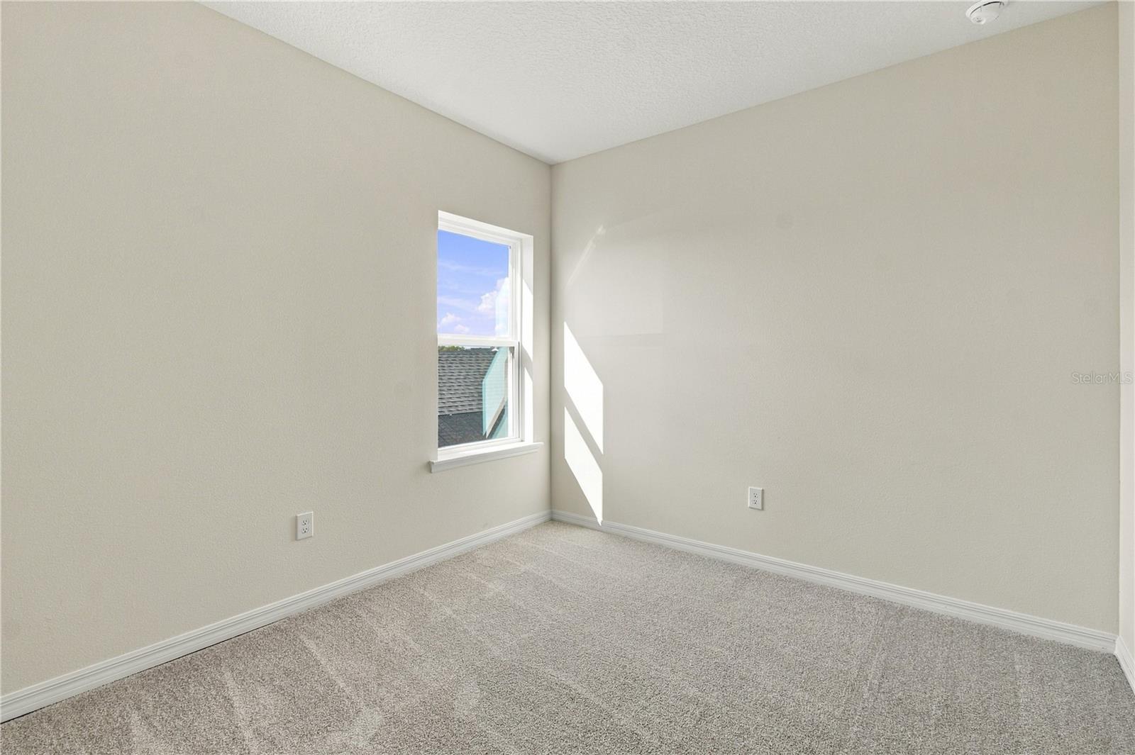 3226 Voyager Ave Property Photo 28