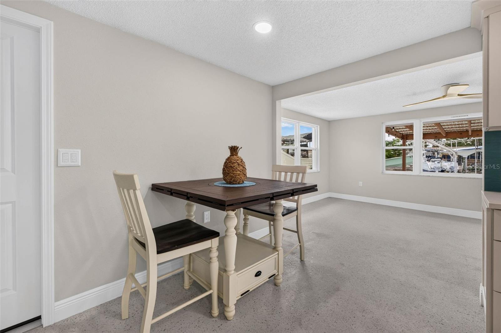 13626 Jennita Dr Property Photo 12