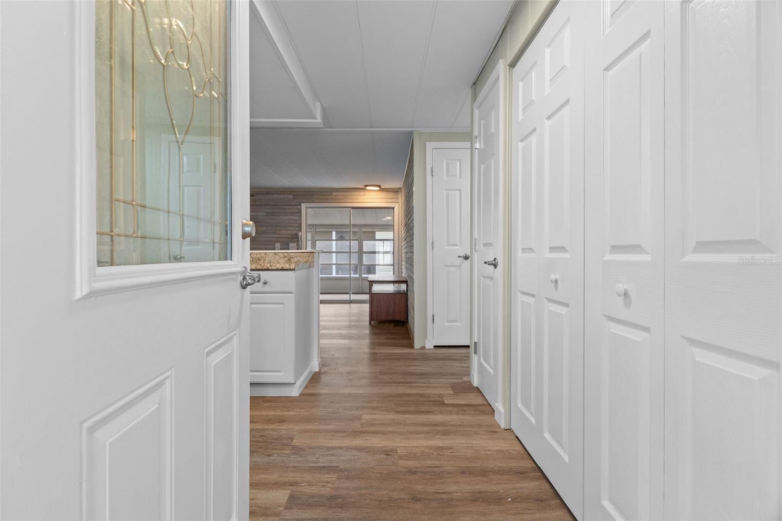 9075 Highpoint Blvd Property Photo 7