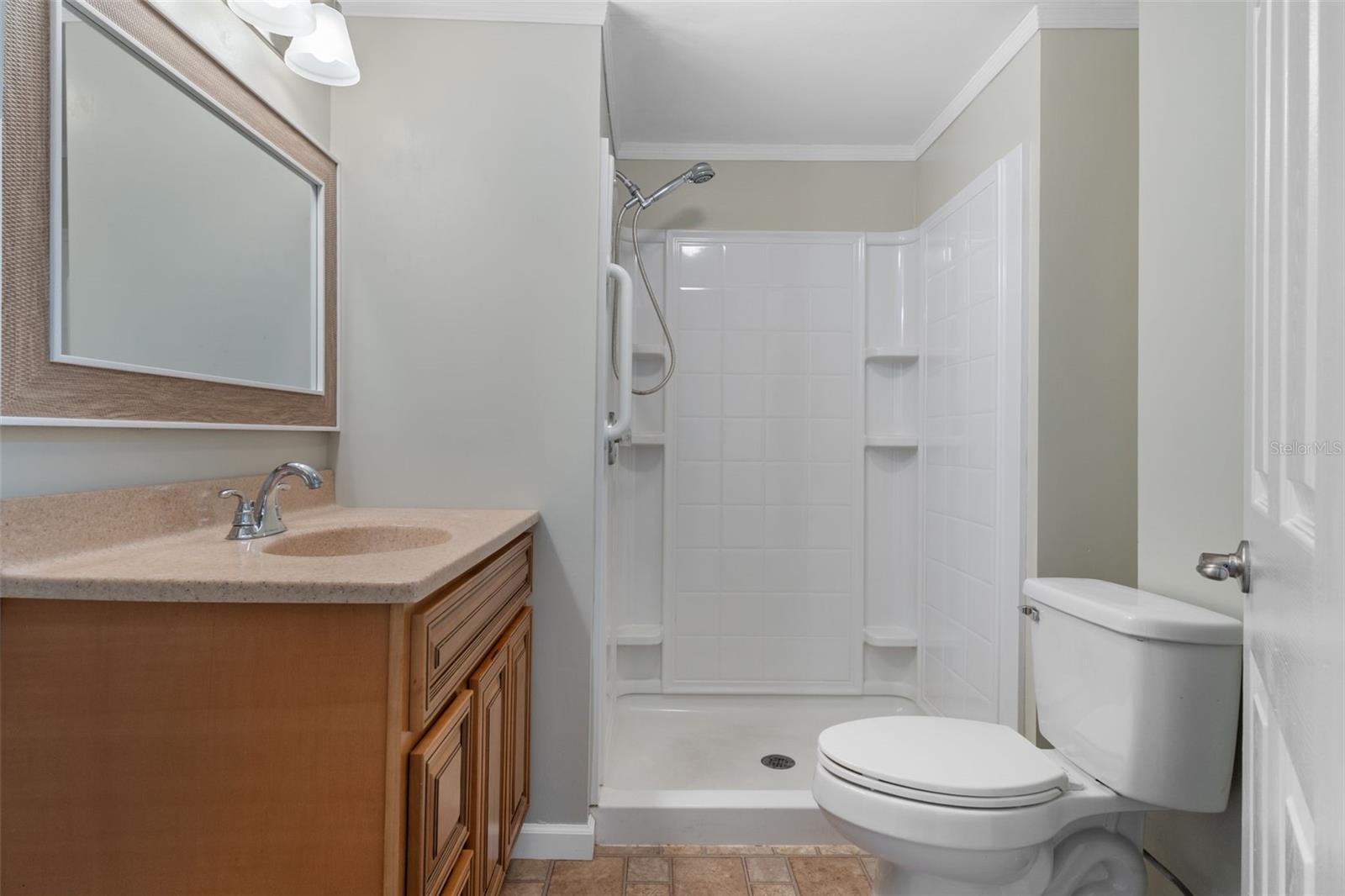 9075 Highpoint Blvd Property Photo 25