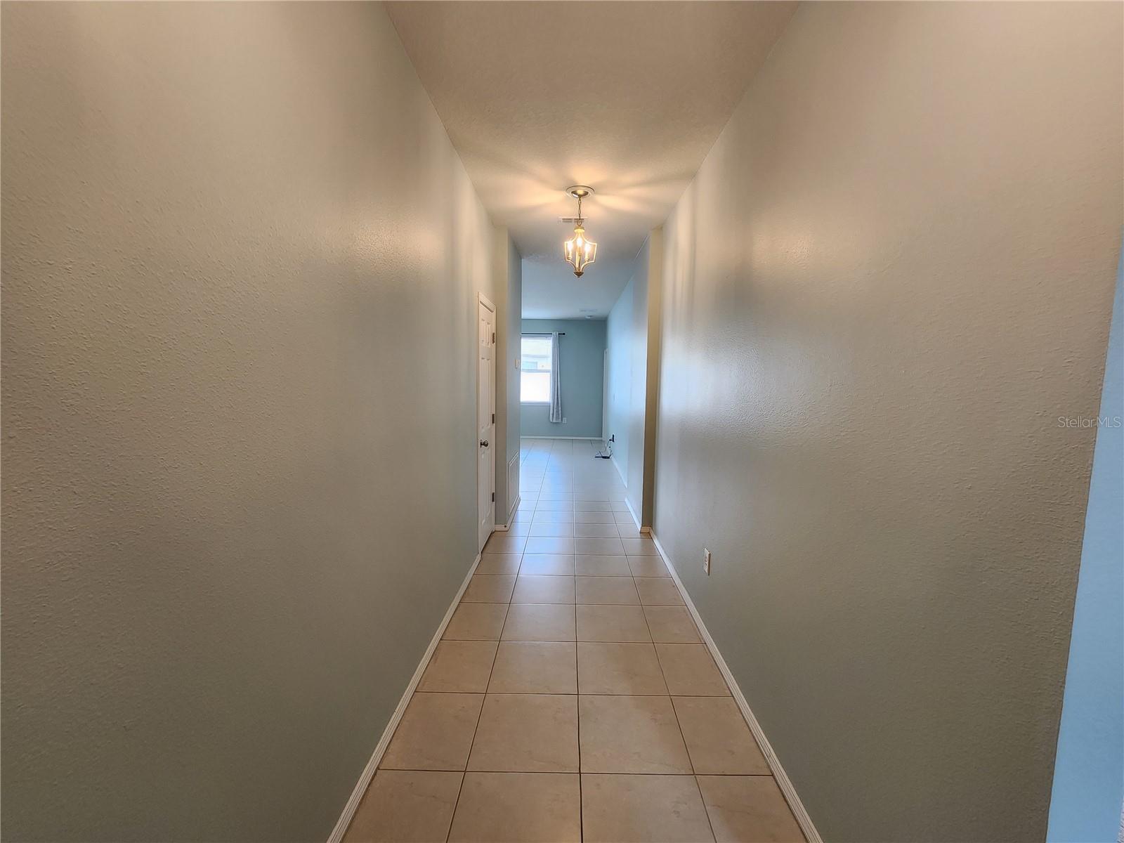 15734 Stone House Dr Property Photo 3