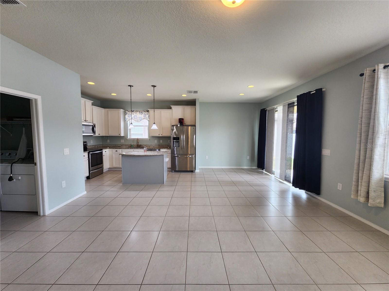 15734 Stone House Dr Property Photo 6