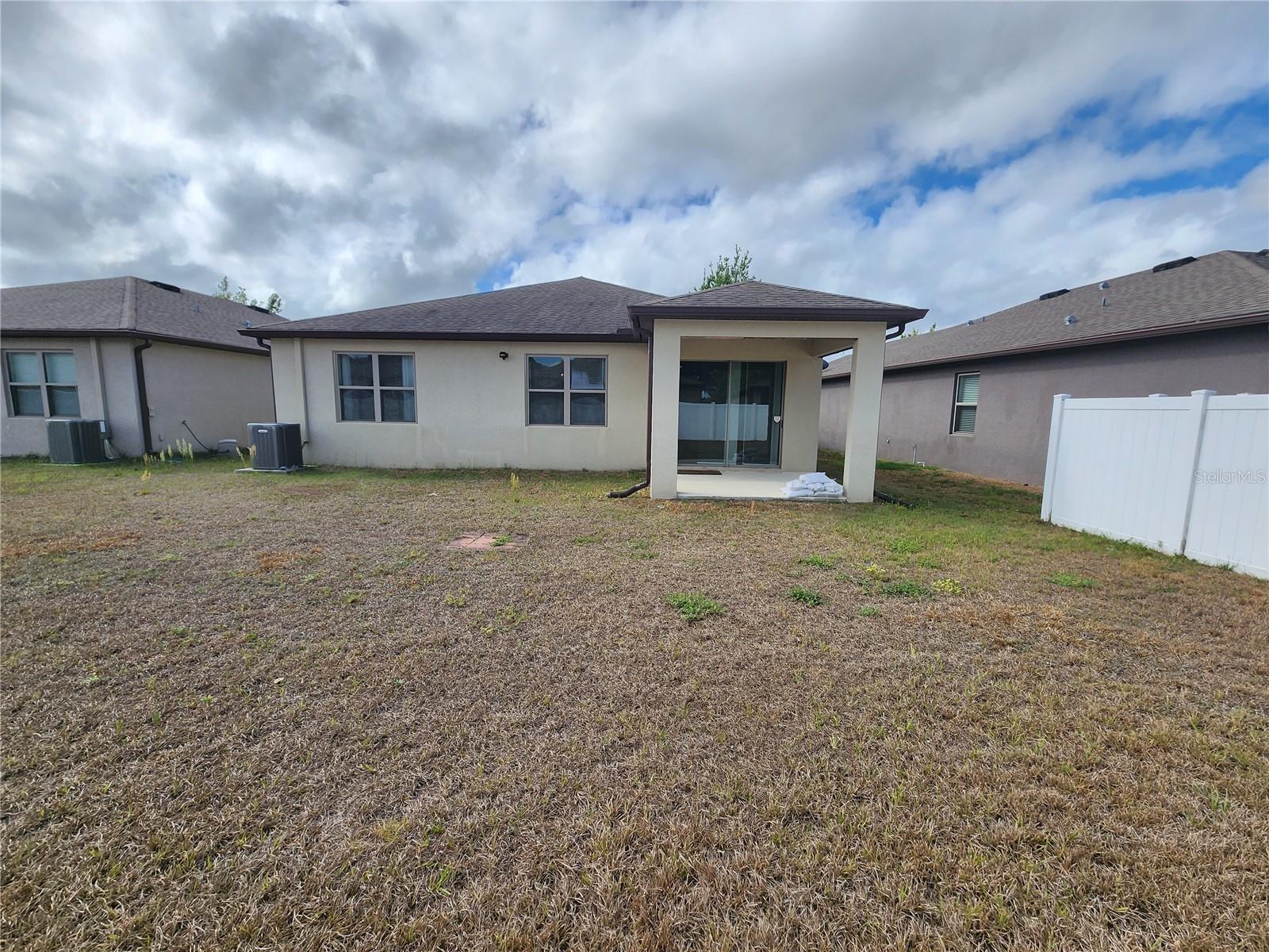 15734 Stone House Dr Property Photo 30