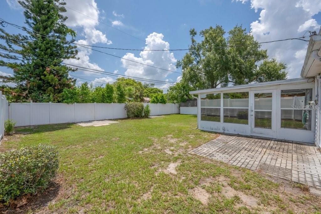 1105 N Parsons Ave Property Photo 25