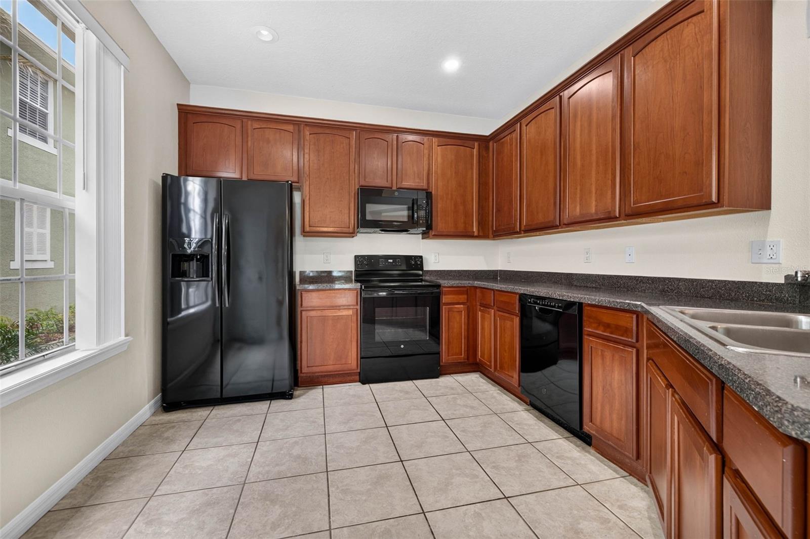 27747 Pleasure Ride Loop Property Photo 9