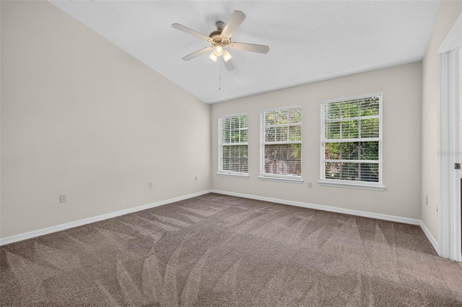 27747 Pleasure Ride Loop Property Photo 13