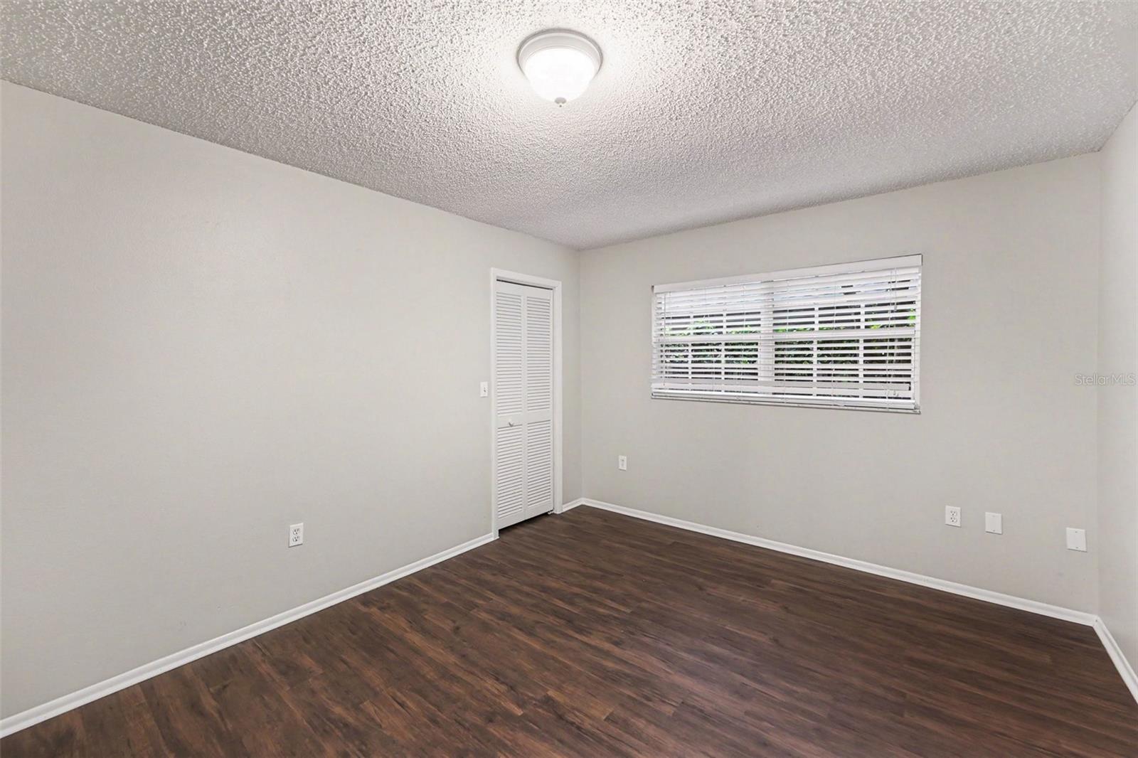2431 Grove Ridge Dr Property Photo 24
