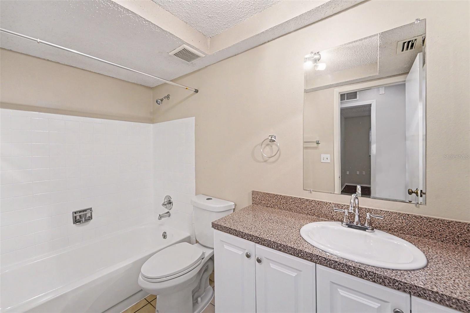 2431 Grove Ridge Dr Property Photo 25