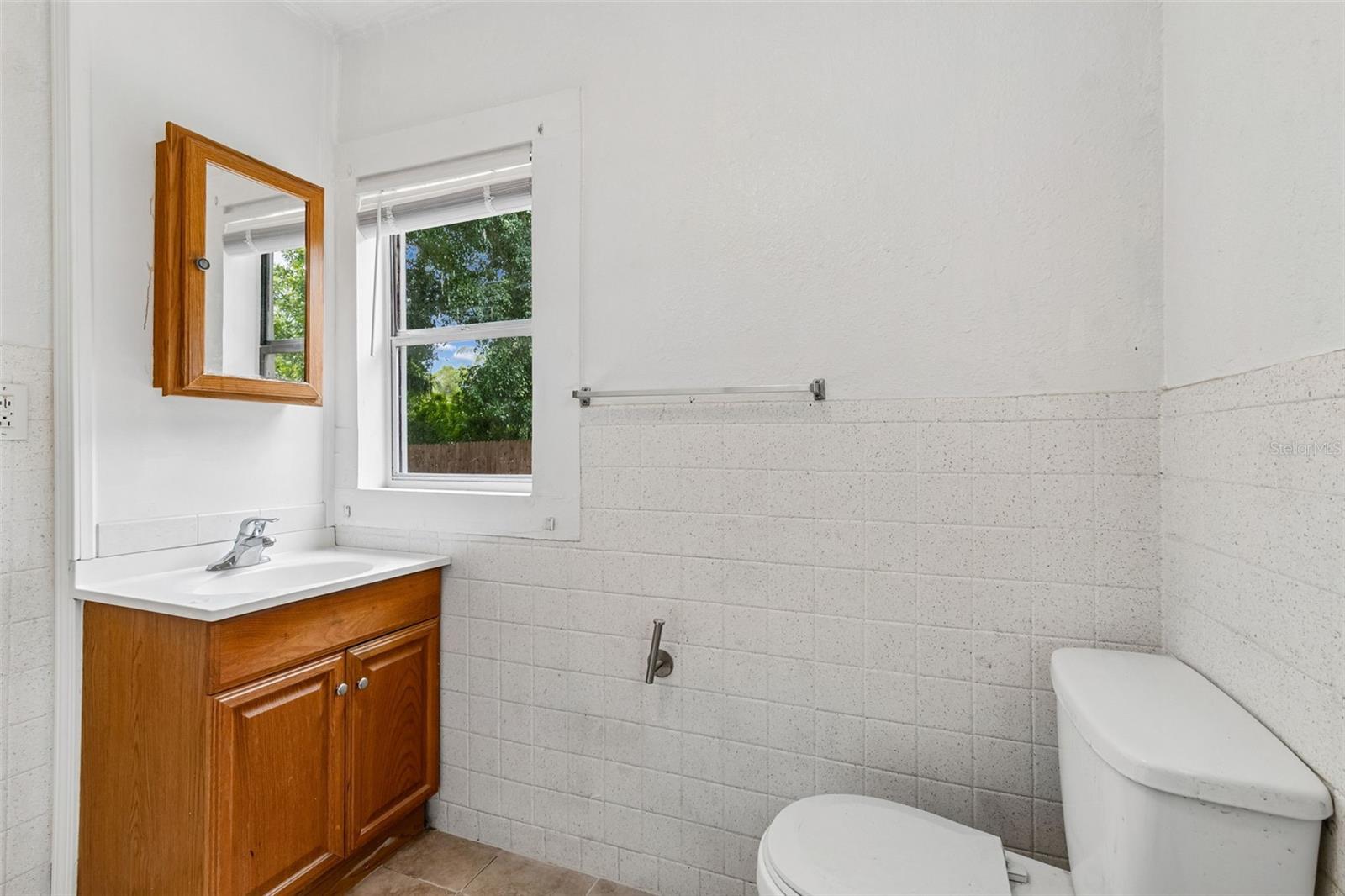 1363 Tioga Ave Property Photo 10