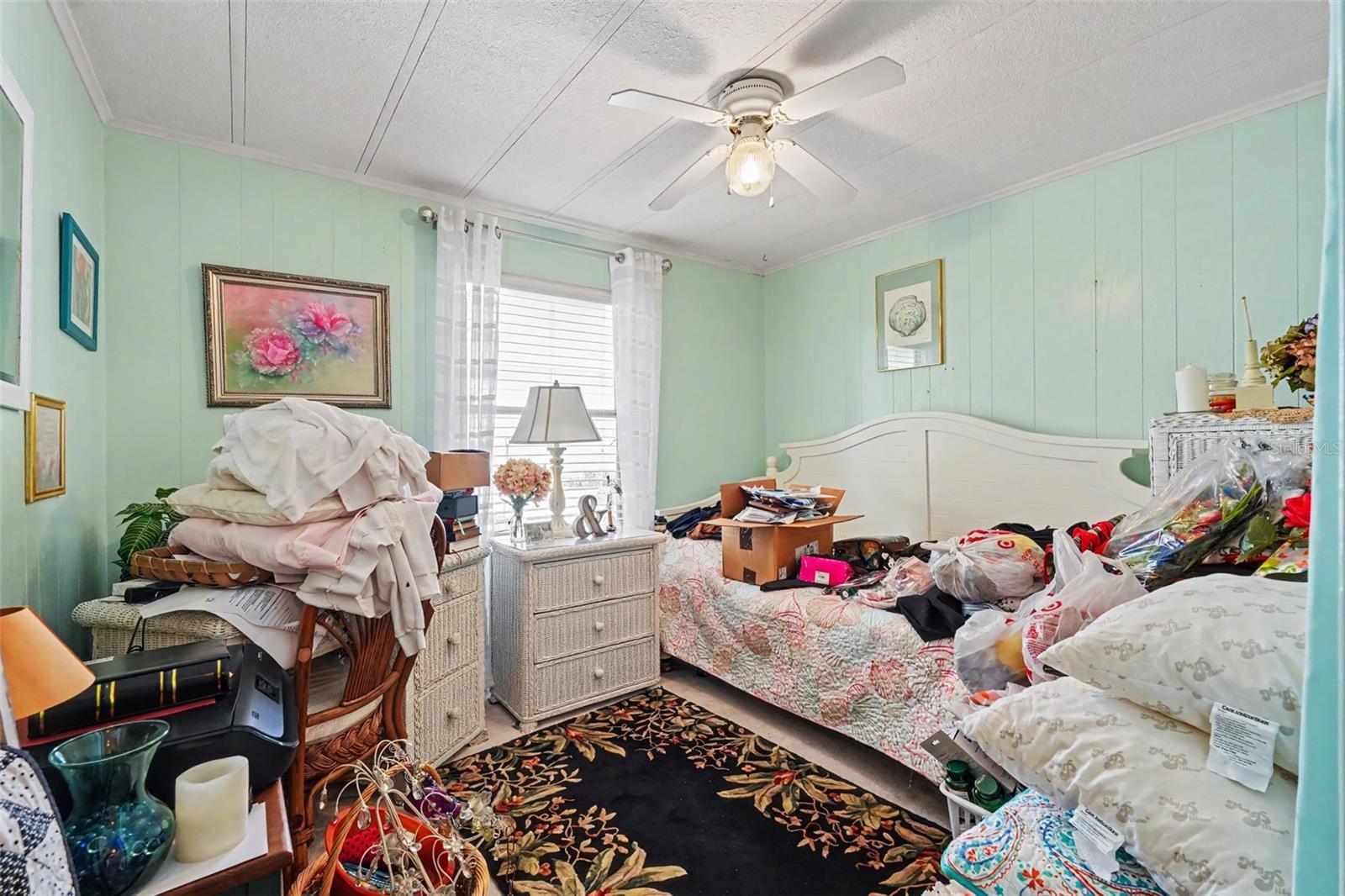 6523 Kansas St Property Photo 6