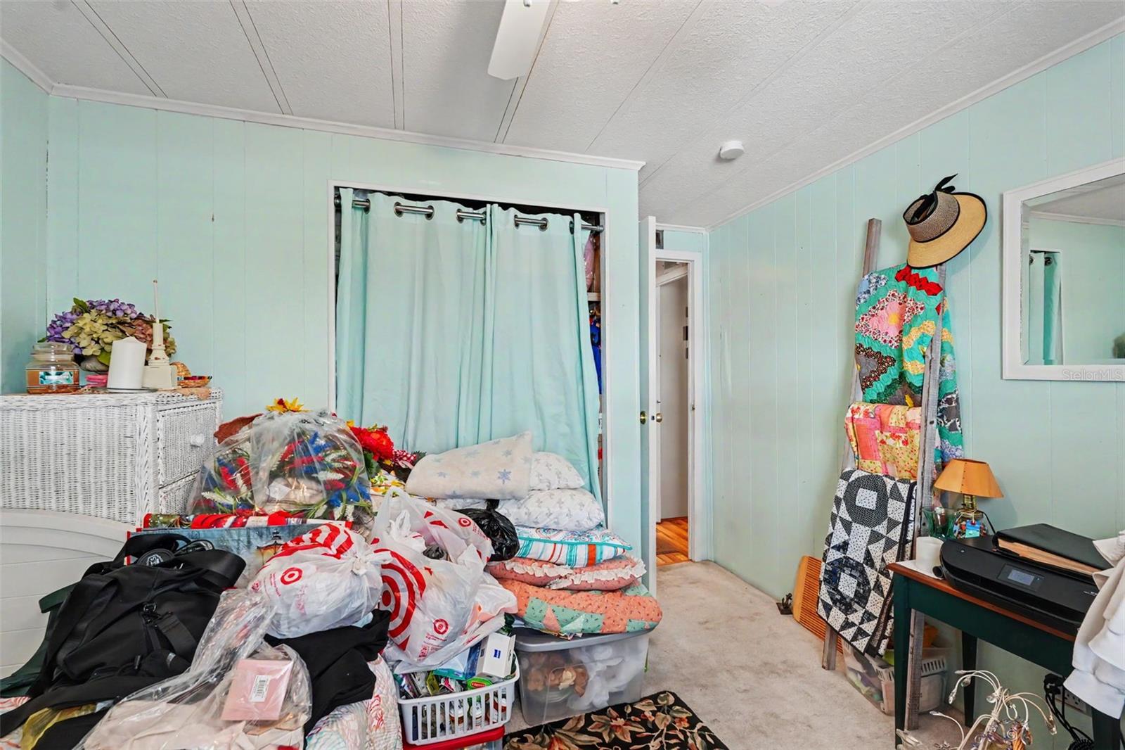 6523 Kansas St Property Photo 7