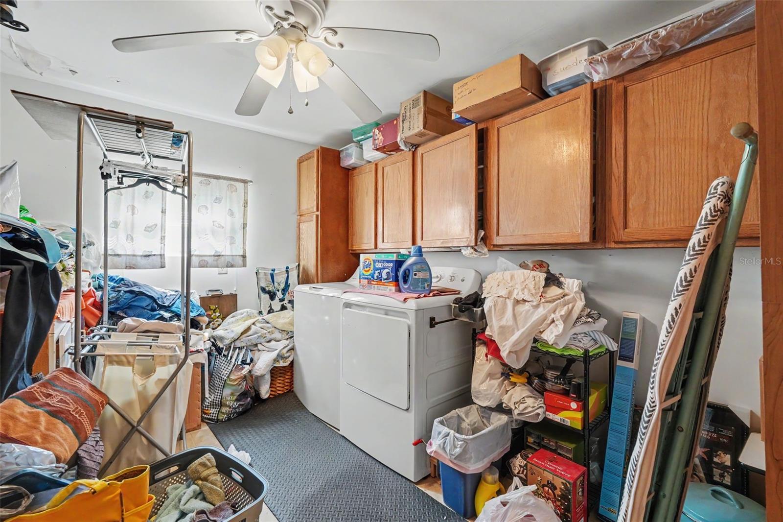6523 Kansas St Property Photo 15