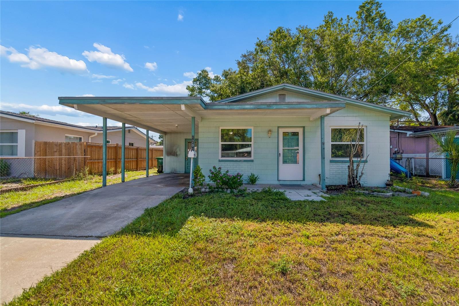 6706 S Mascotte St Property Photo 1
