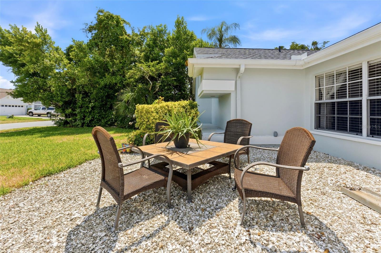 1763 Pebble Hill Ct Property Photo 4