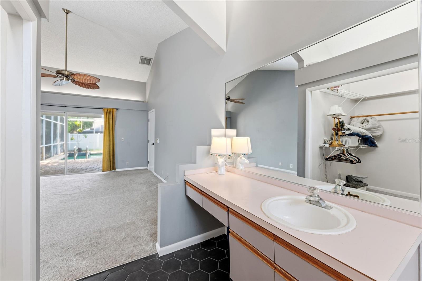 1763 Pebble Hill Ct Property Photo 26