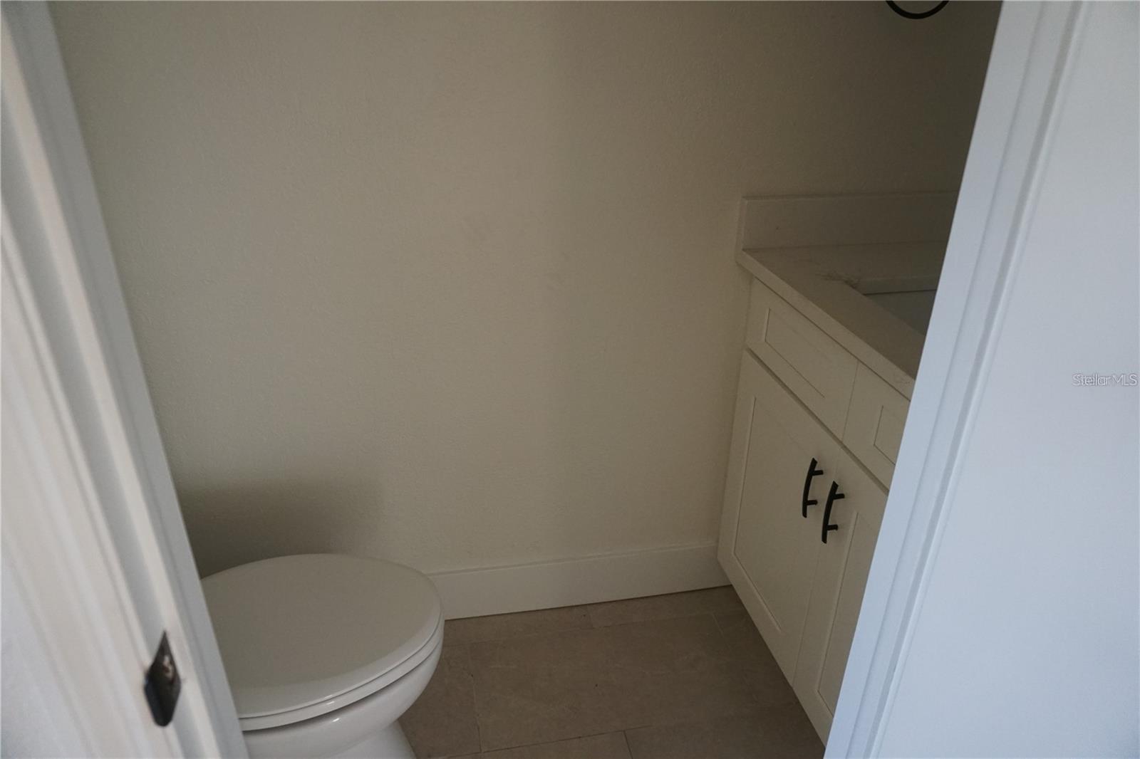 2404 Brigadoon Dr Property Photo 11