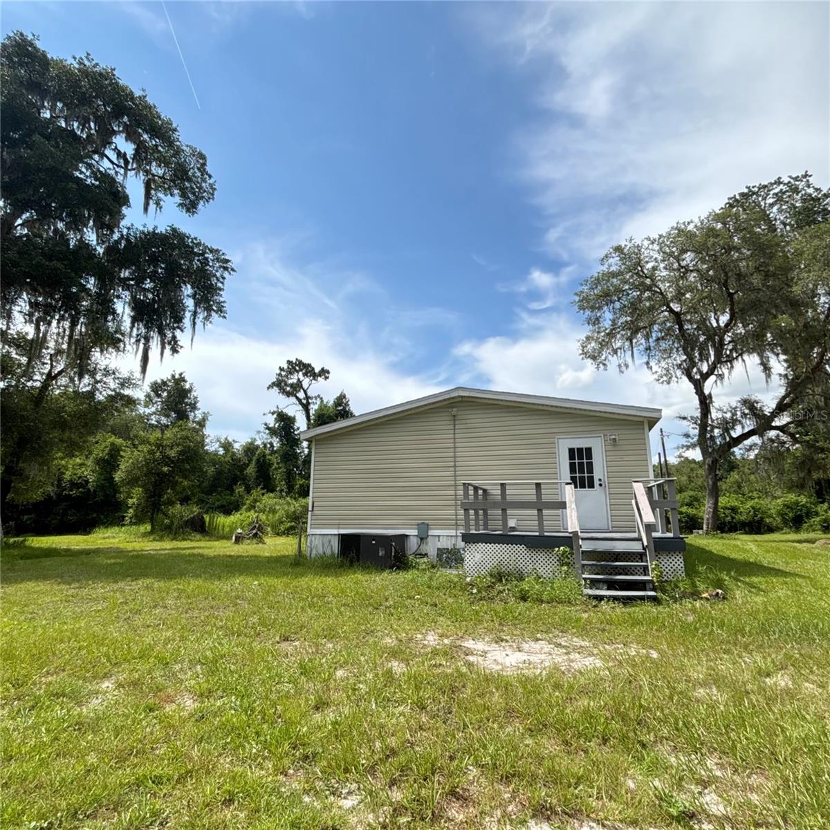 TB8525170 Property Photo 2
