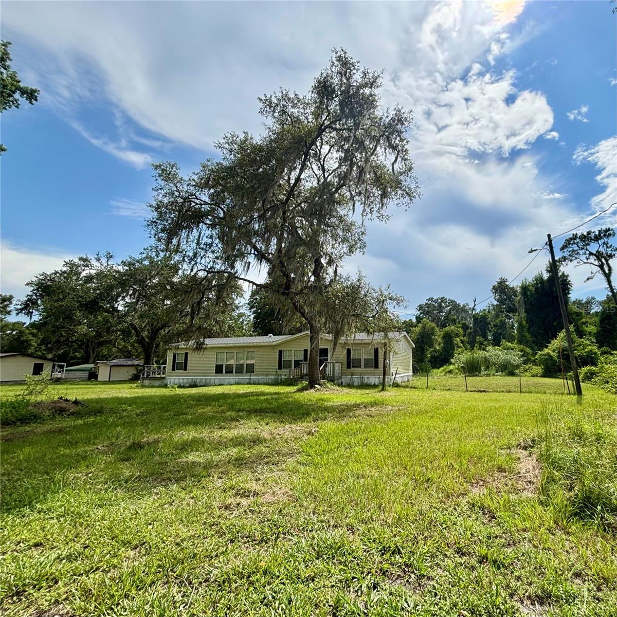 TB8525170 Property Photo 4