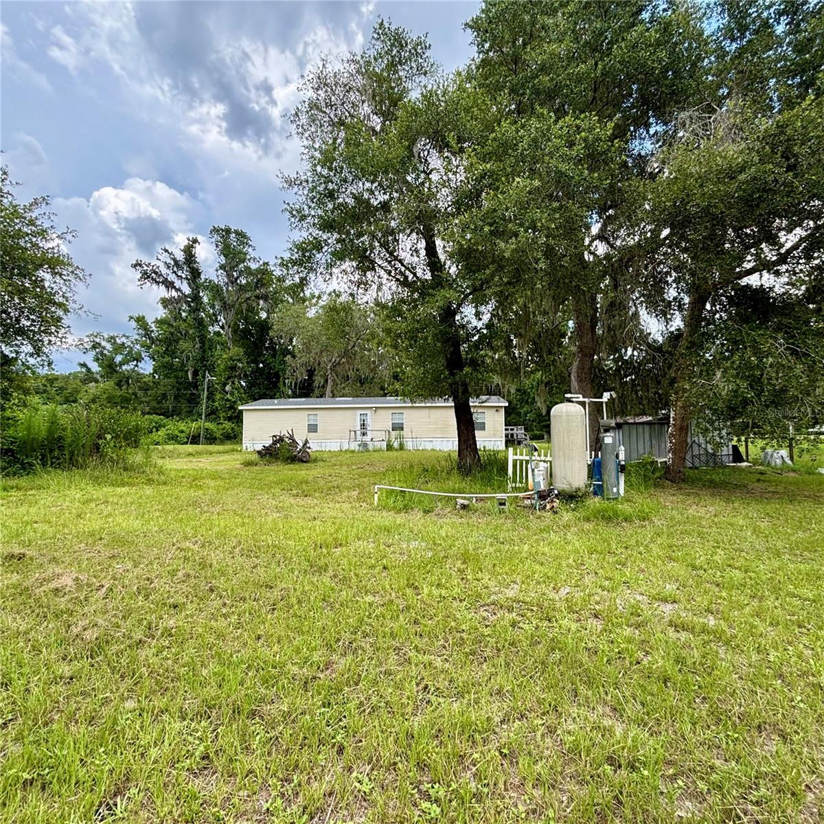 TB8525170 Property Photo 7