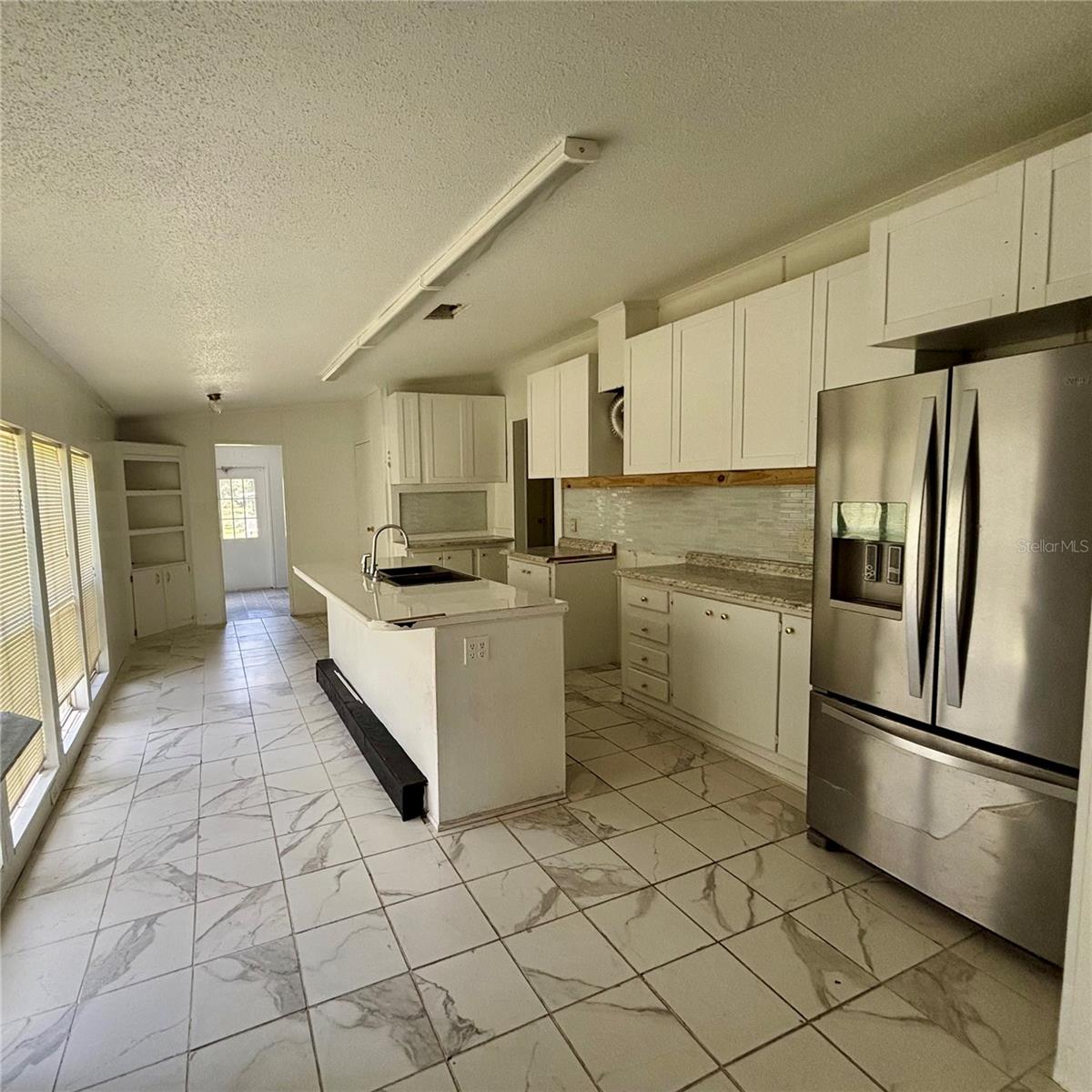 TB8525170 Property Photo 26
