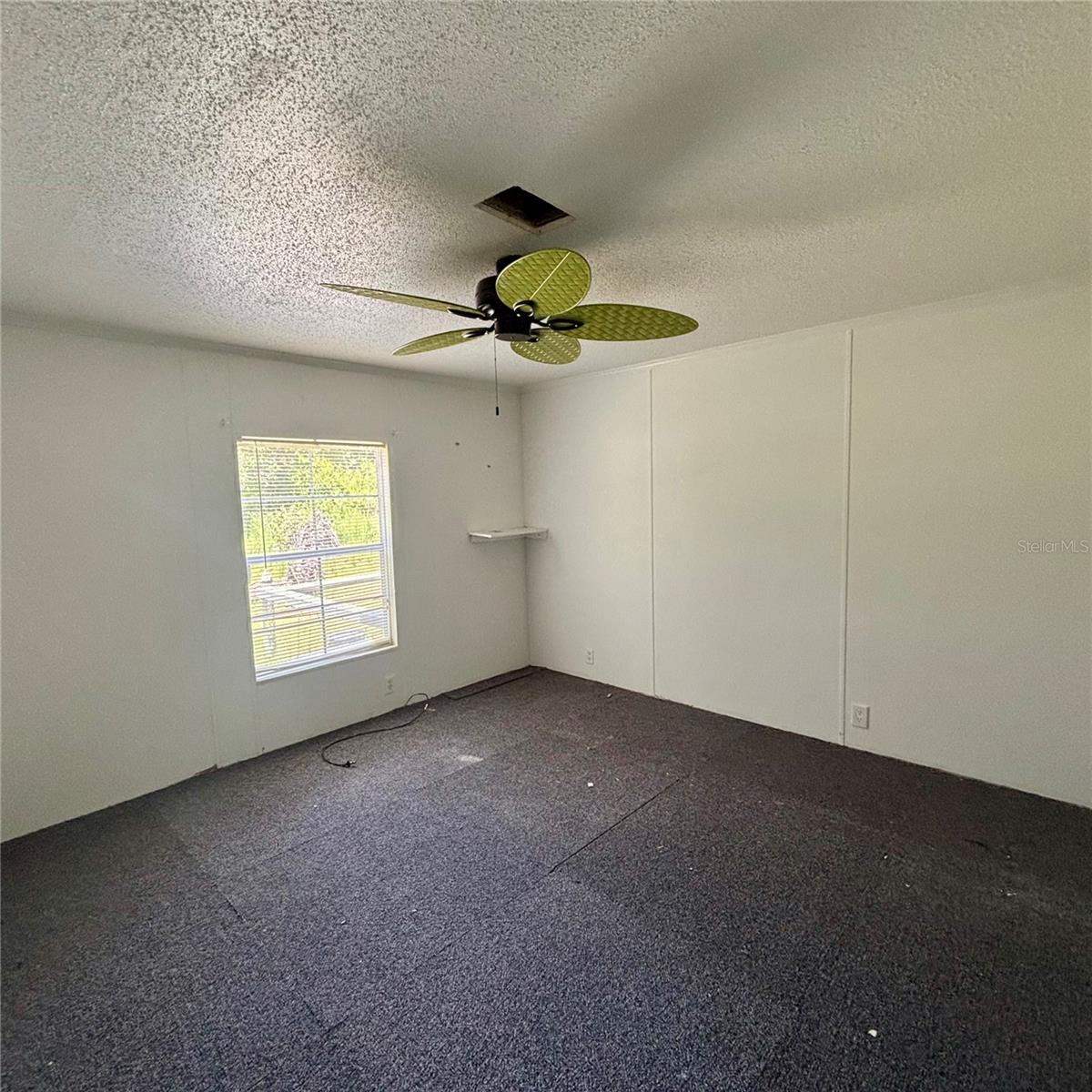 TB8525170 Property Photo 33