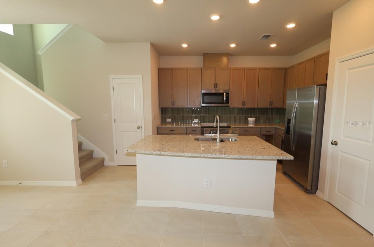 3542 Caspian Chervil St Property Photo 8