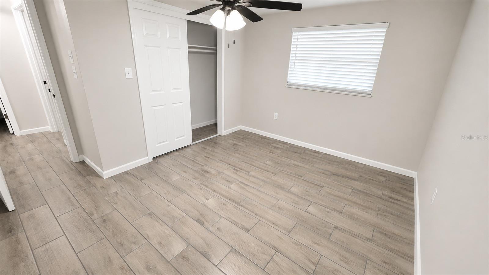 4913 Getner St Property Photo 13
