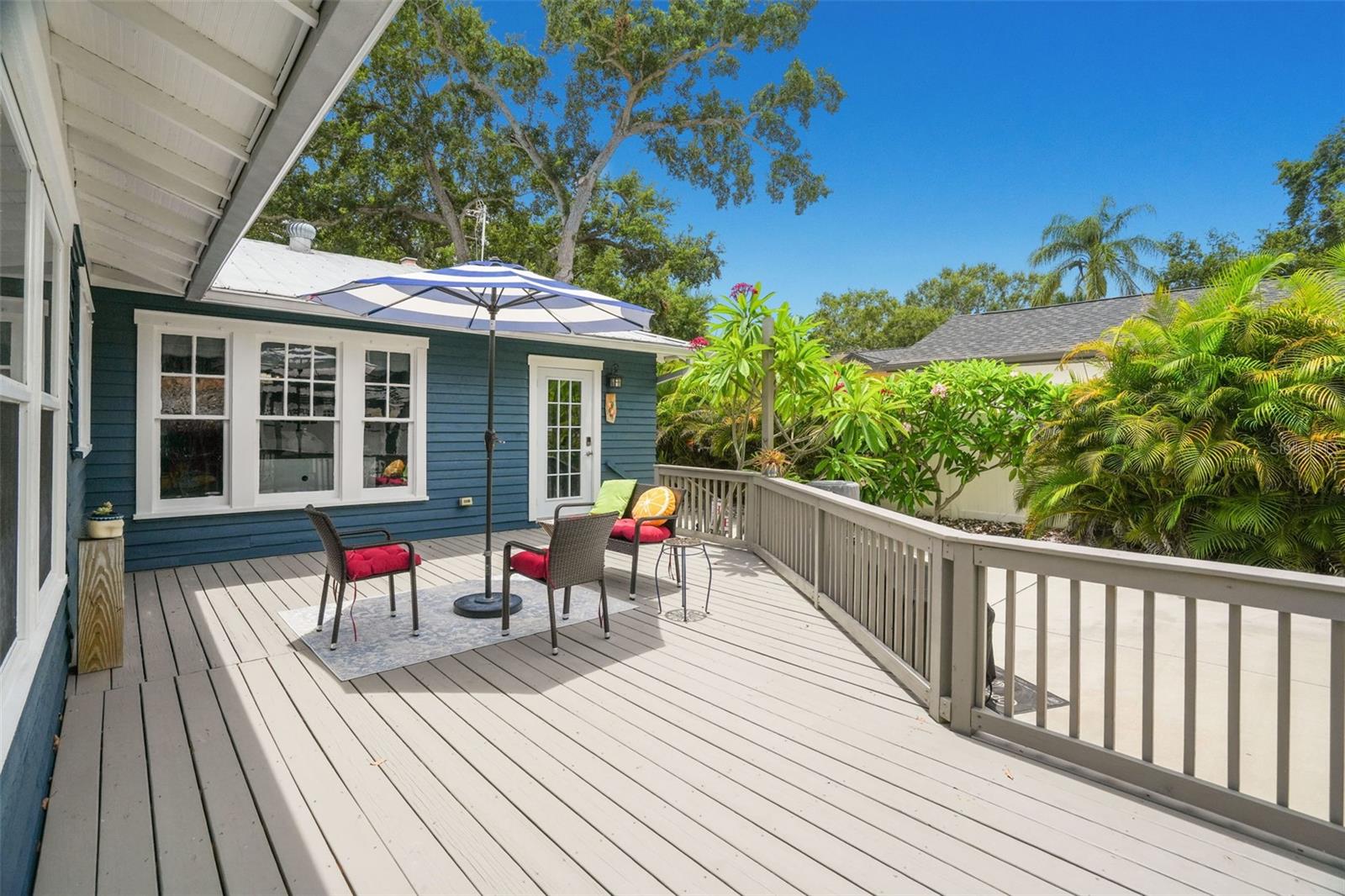 636 Wilkie St Property Photo 43
