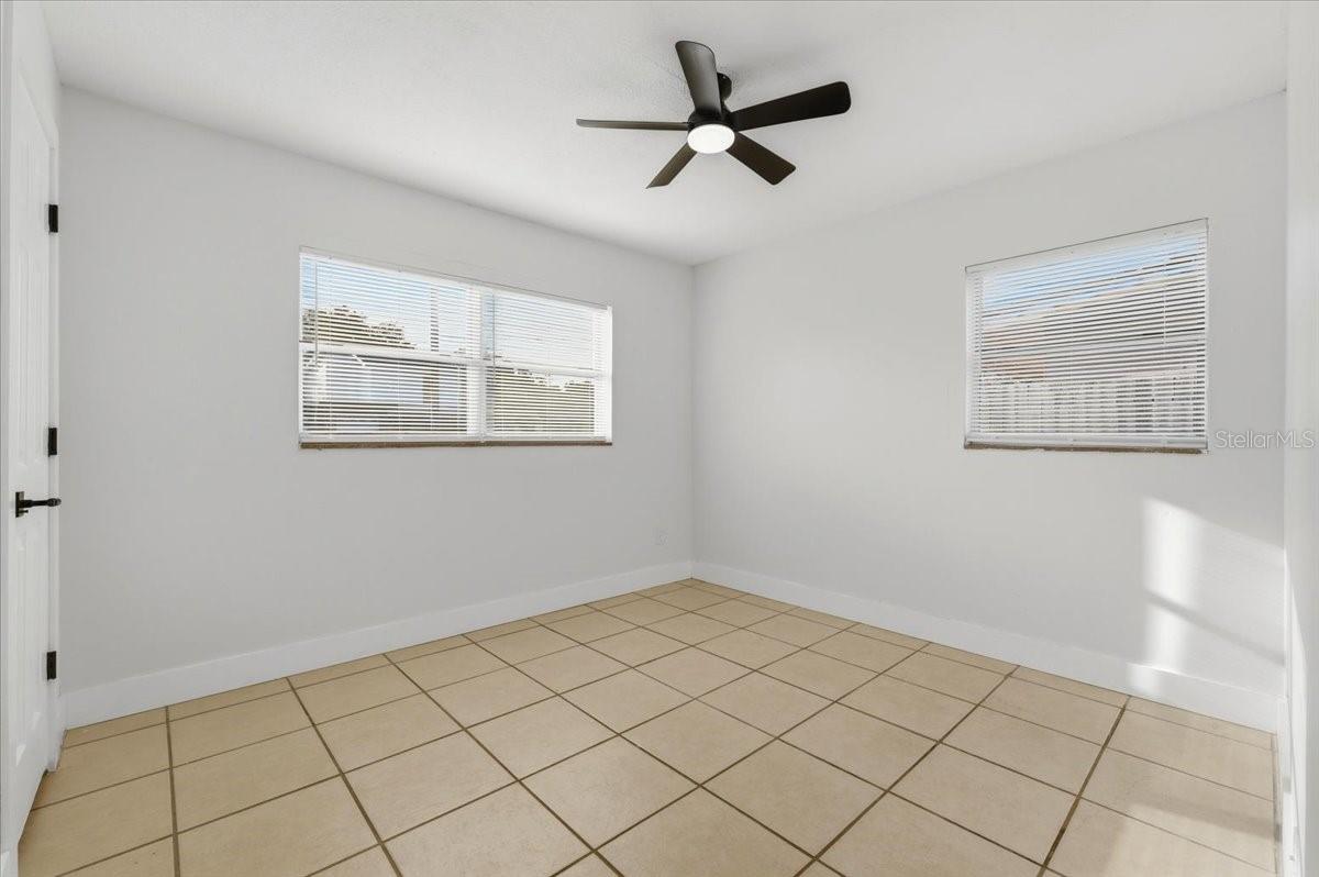 10930 N Aster Ave Property Photo 20
