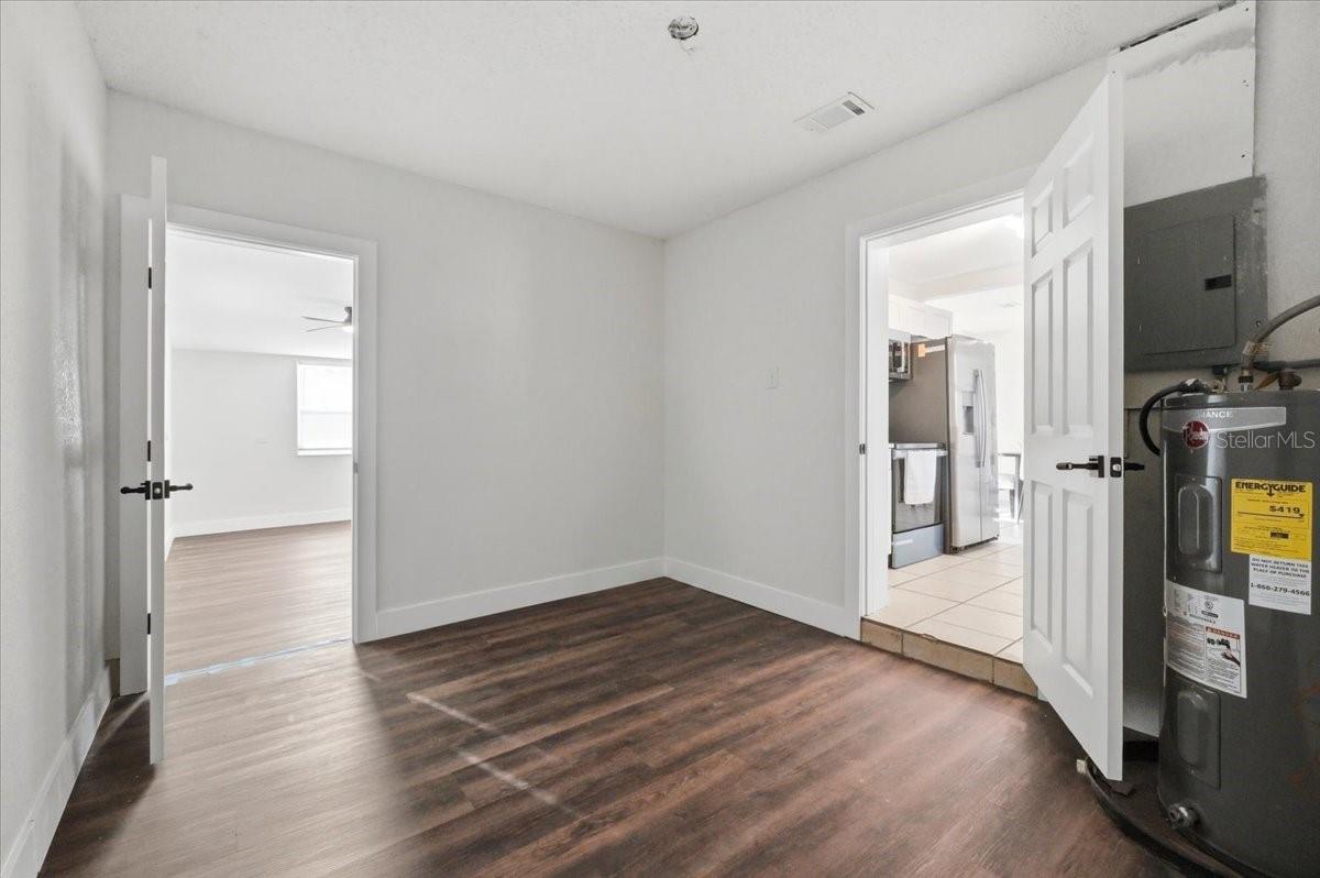 10930 N Aster Ave Property Photo 25