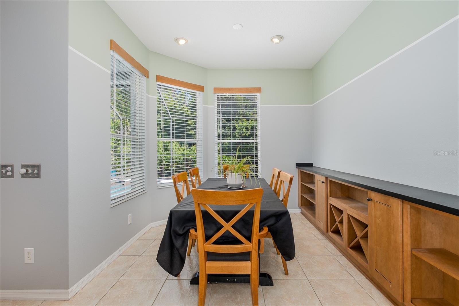 12709 Westwood Lakes Blvd Property Photo 45