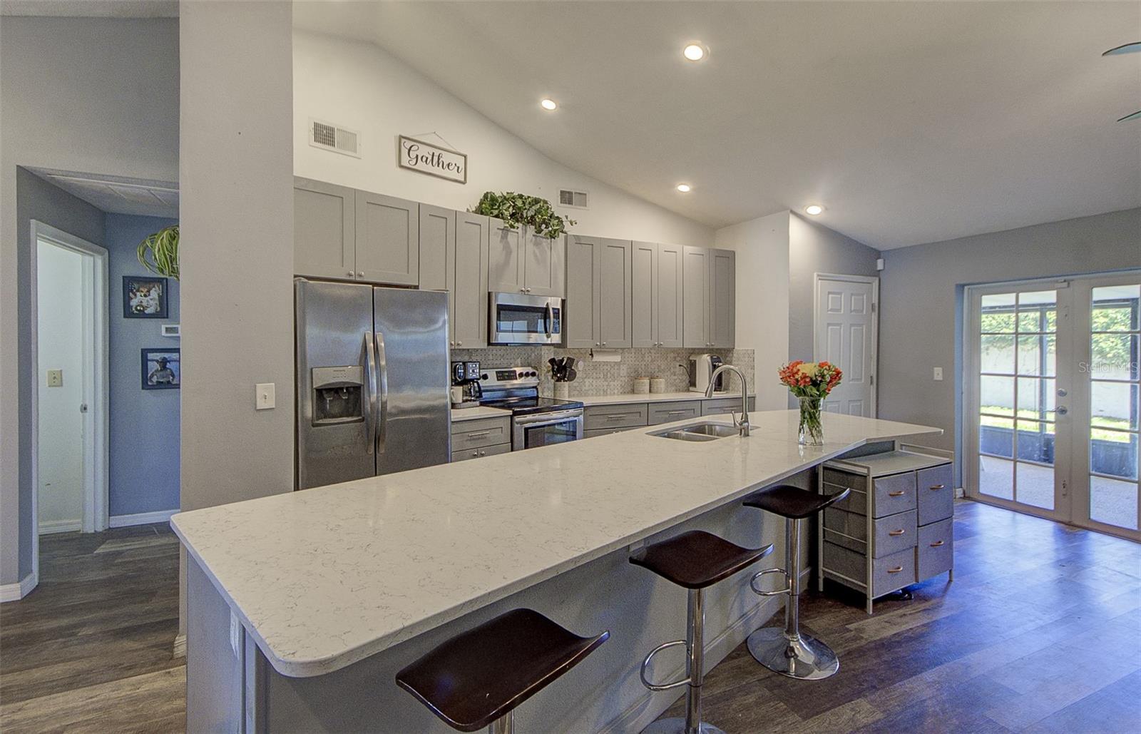 13222 Pine Creek Cir Property Photo 5