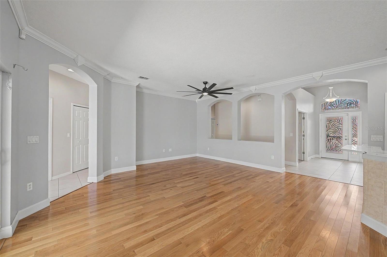 2811 Ravendale Ln Property Photo 15