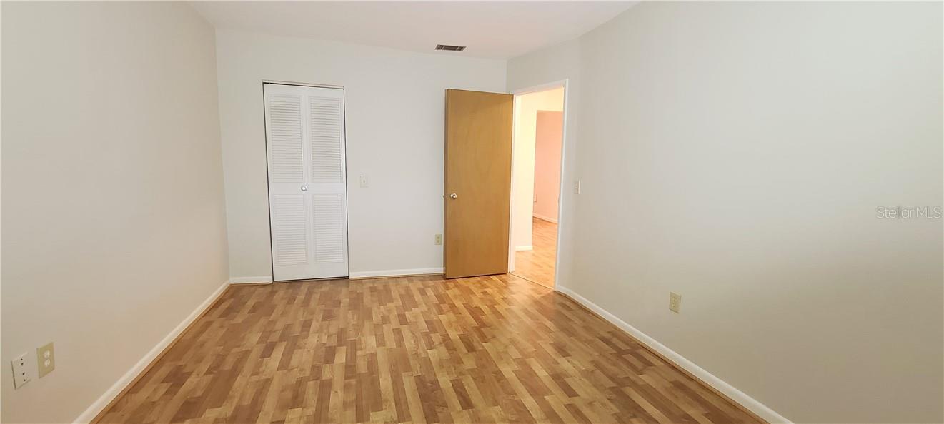 911 Washington Ave #305 Property Photo 9
