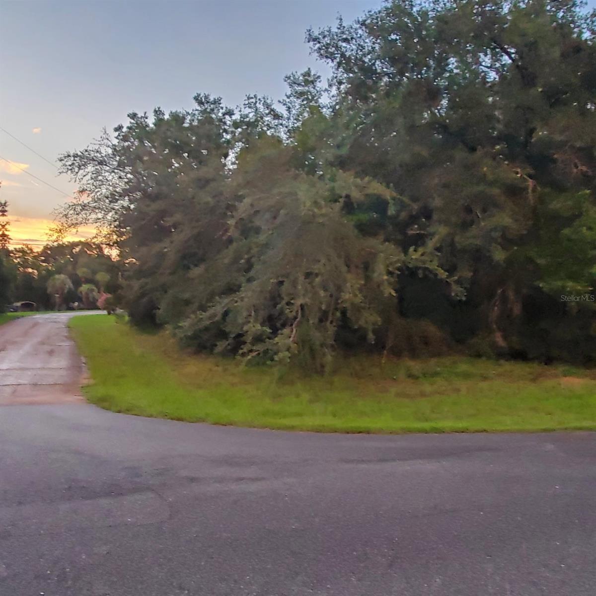 2763 W Century Blvd Property Photo 2