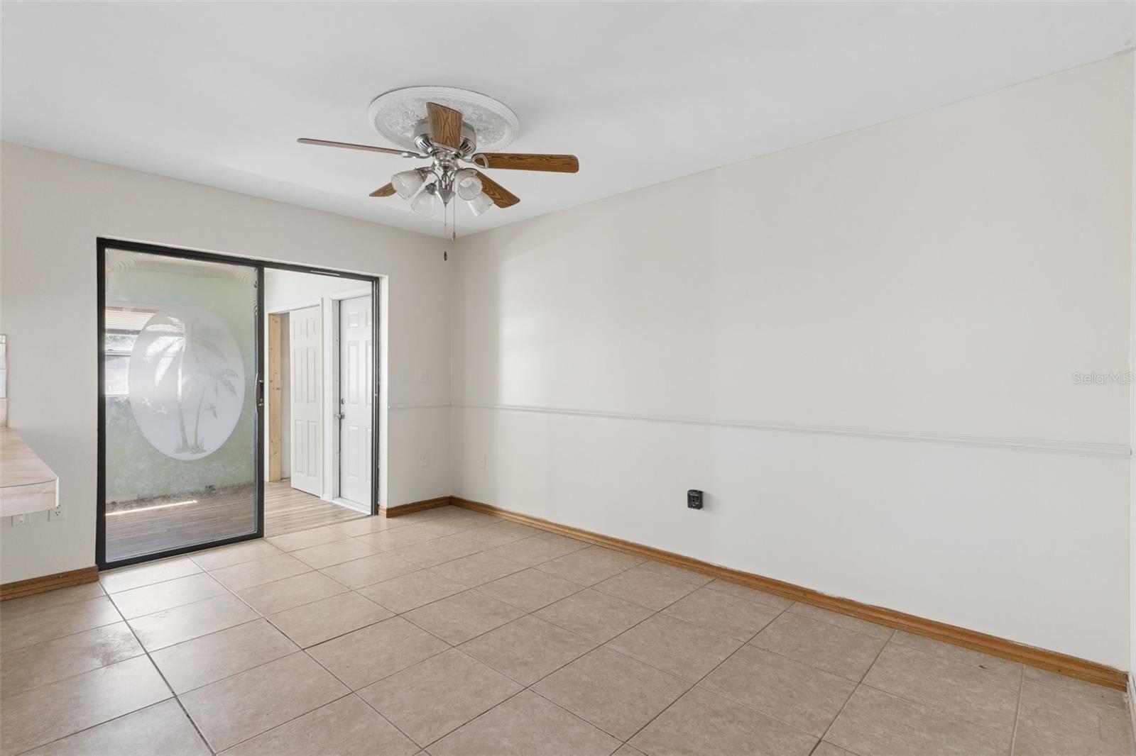 10200 Sunburst Ct Property Photo 18