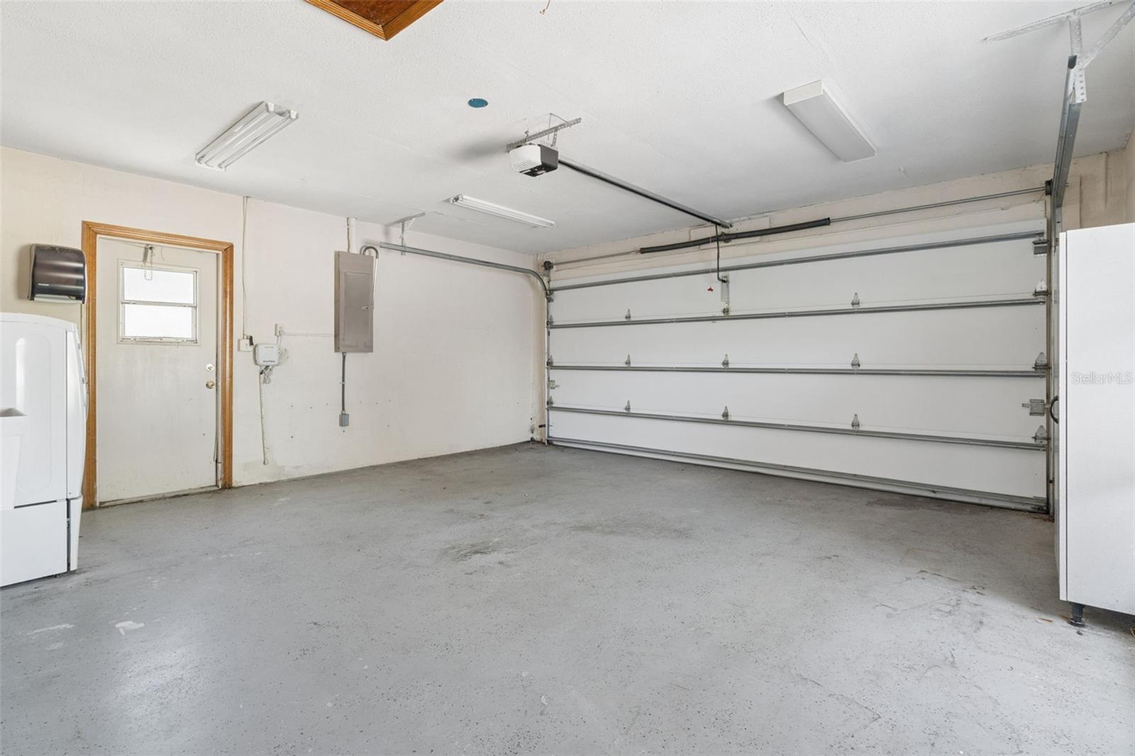 10200 Sunburst Ct Property Photo 35