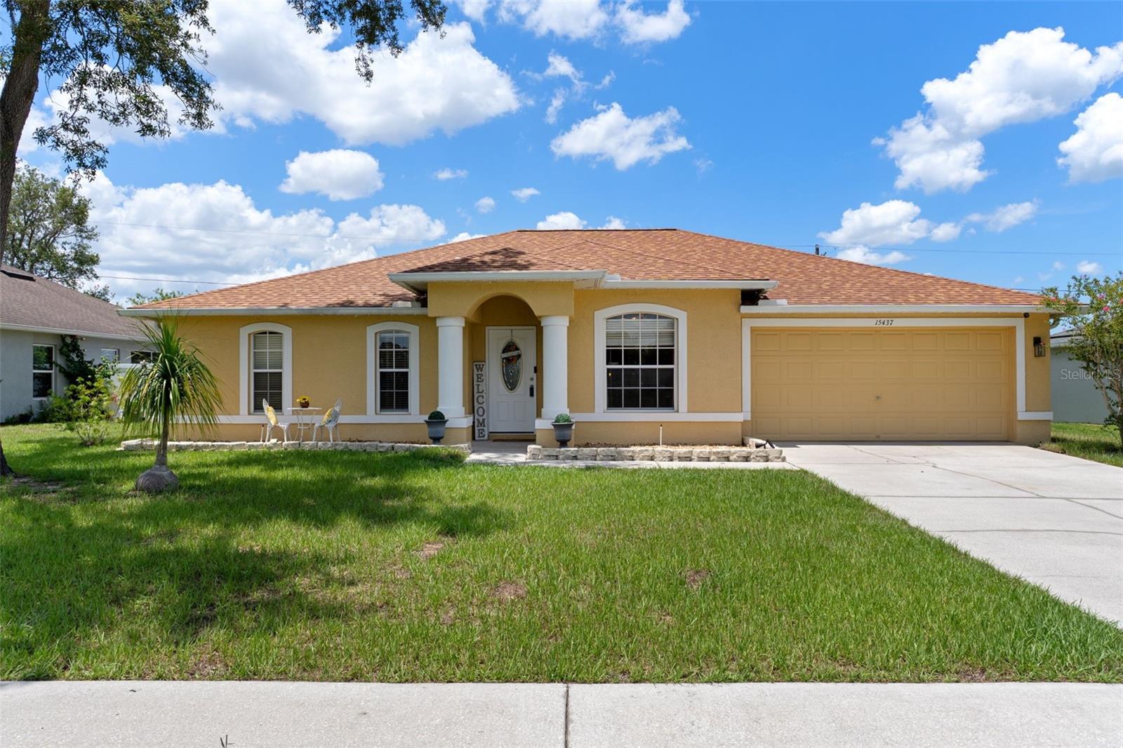 15437 Deer Path Dr Property Photo 1