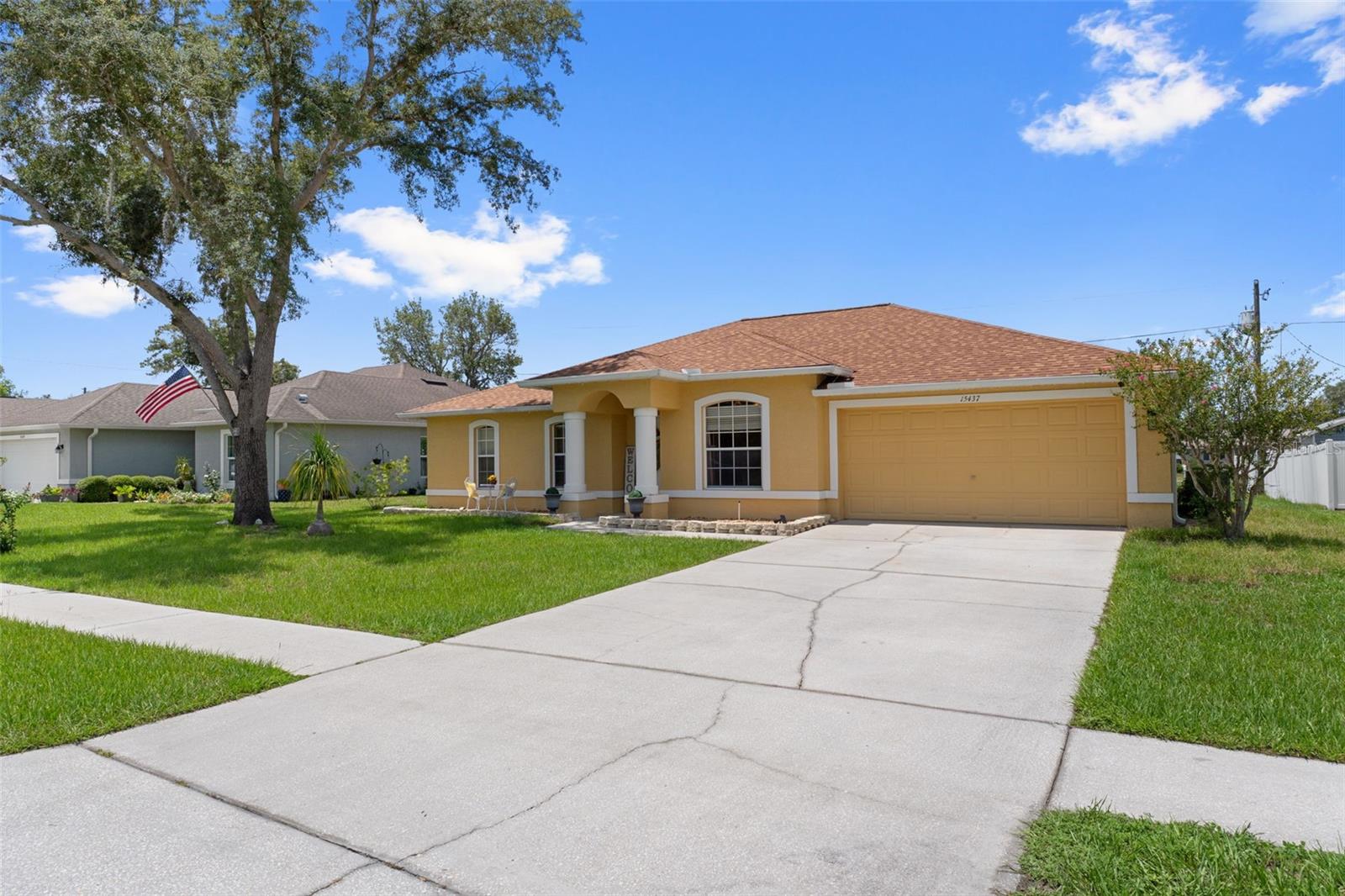15437 Deer Path Dr Property Photo 6
