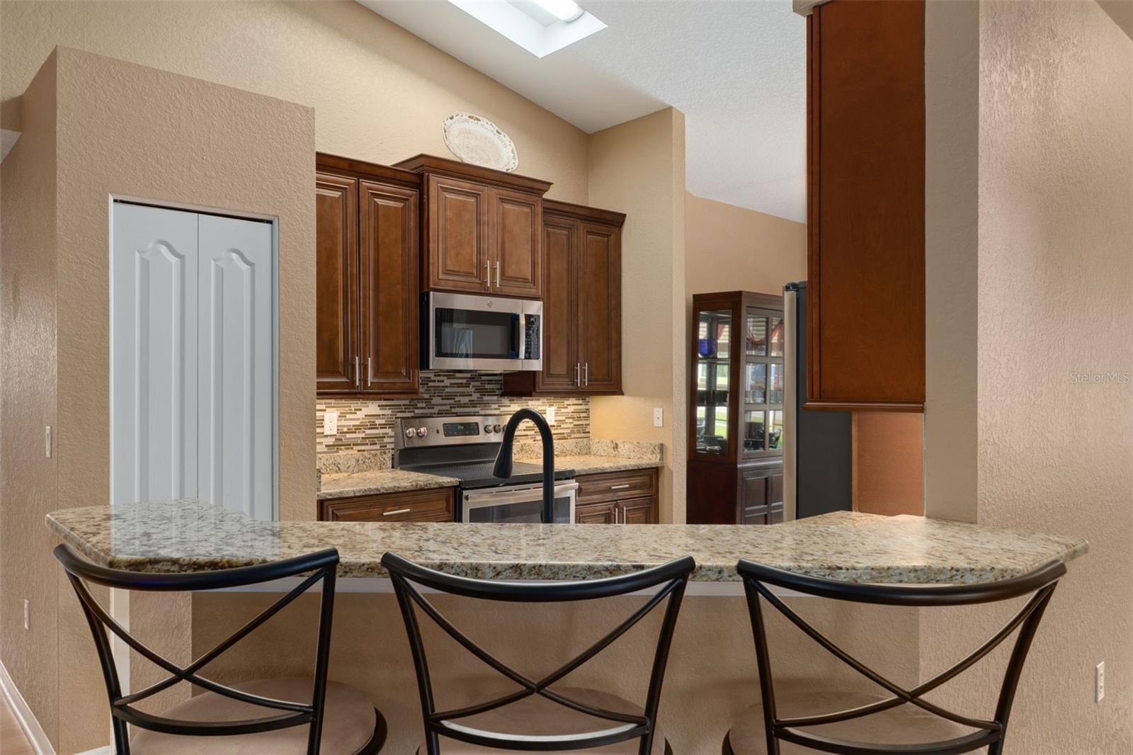 15437 Deer Path Dr Property Photo 13