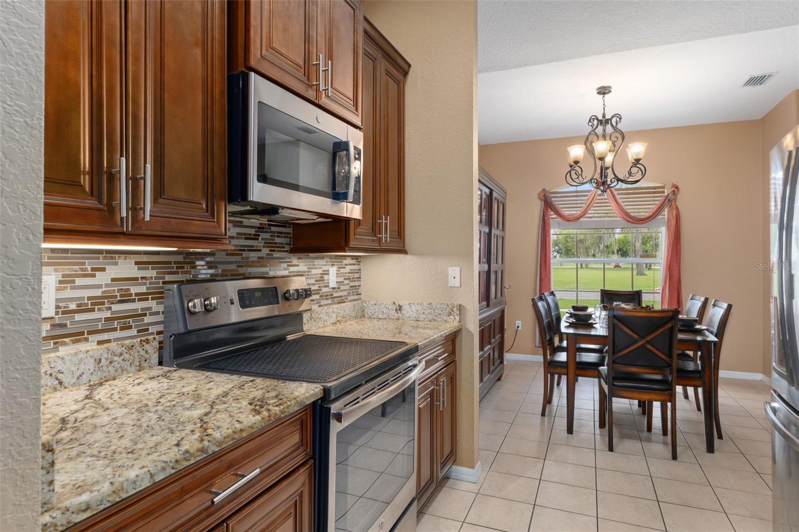 15437 Deer Path Dr Property Photo 15