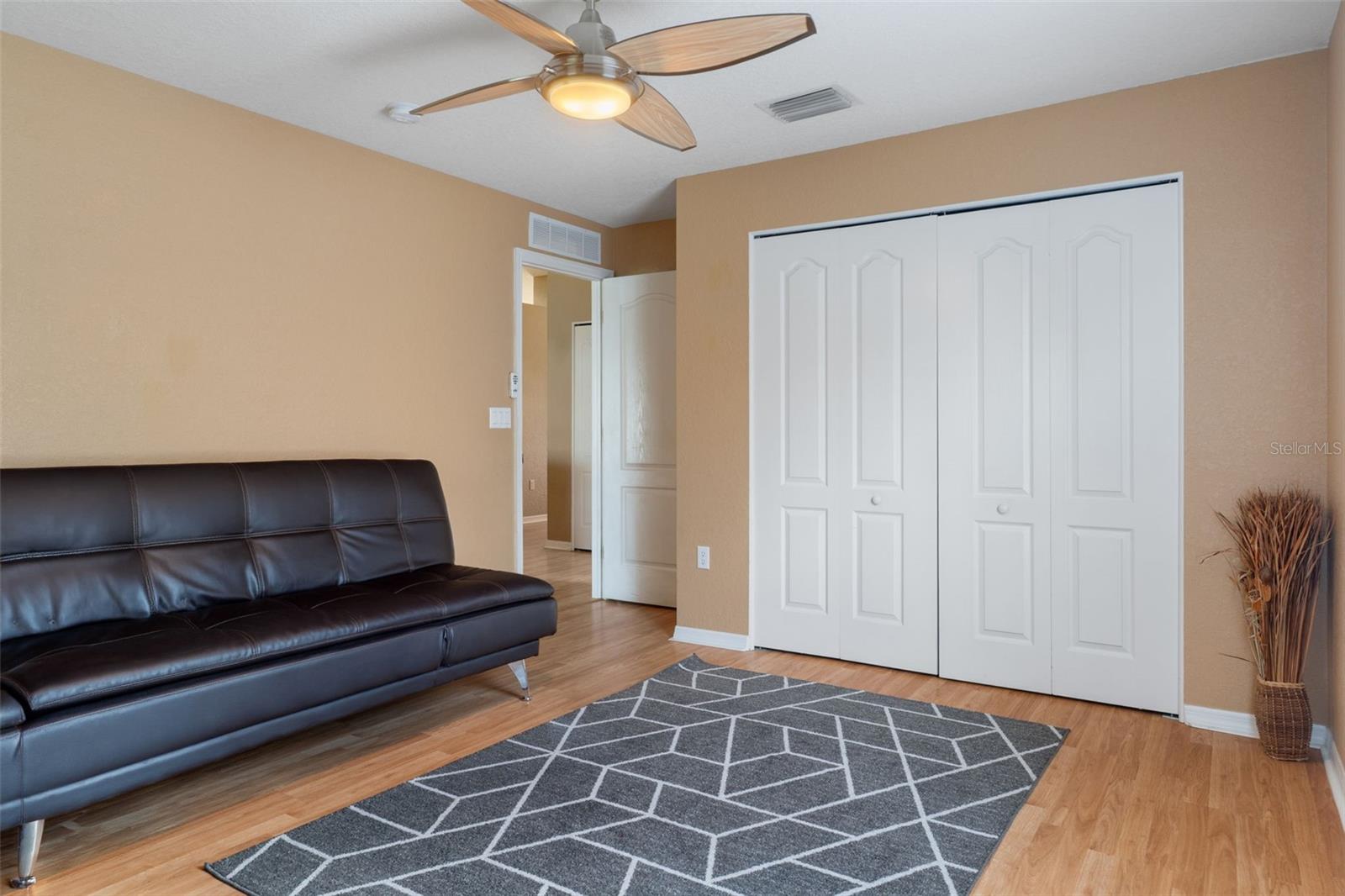 15437 Deer Path Dr Property Photo 26